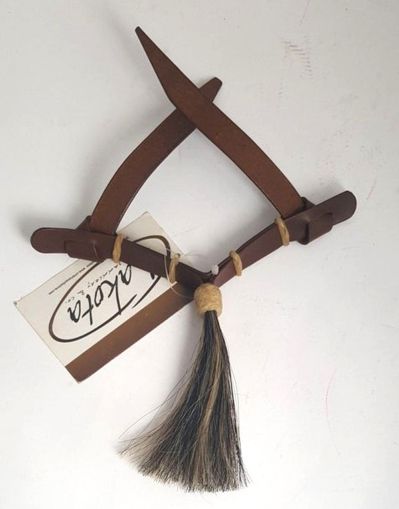 Уестърн подбрадник / MO00241