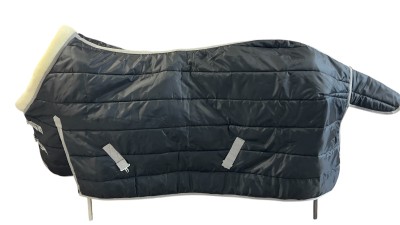 Зимна вътрешна попона с платка пред гърдите