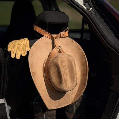 Кожен държач за шапка в автомобил
